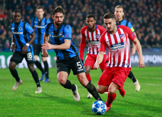  特鲁瓦与对手展开对攻大战共享胜利果实