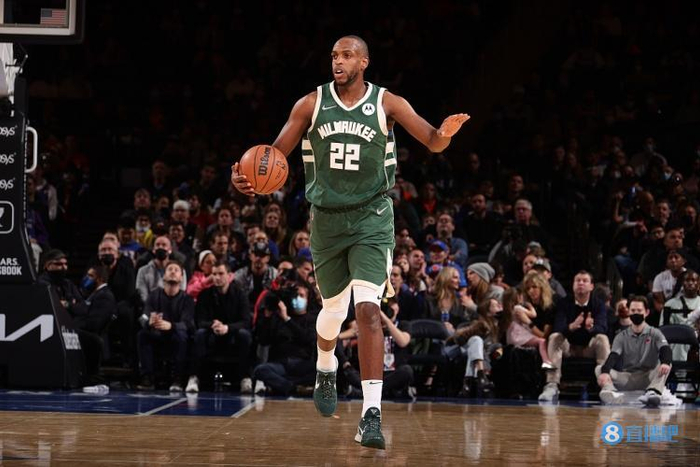  米德尔顿复出雄鹿轻取黄蜂巩固东部第二